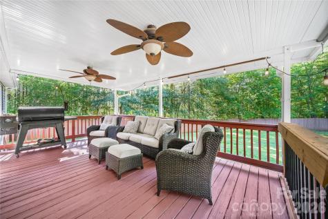 39328 Holly Ridge Road New London NC 28127