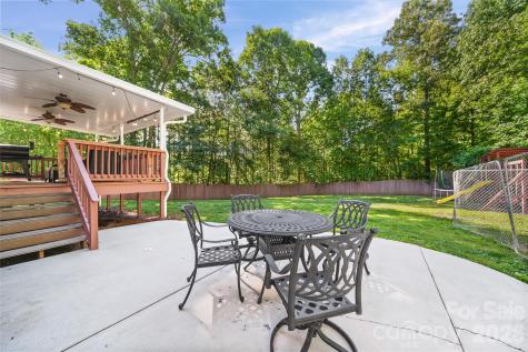 39328 Holly Ridge Road New London NC 28127