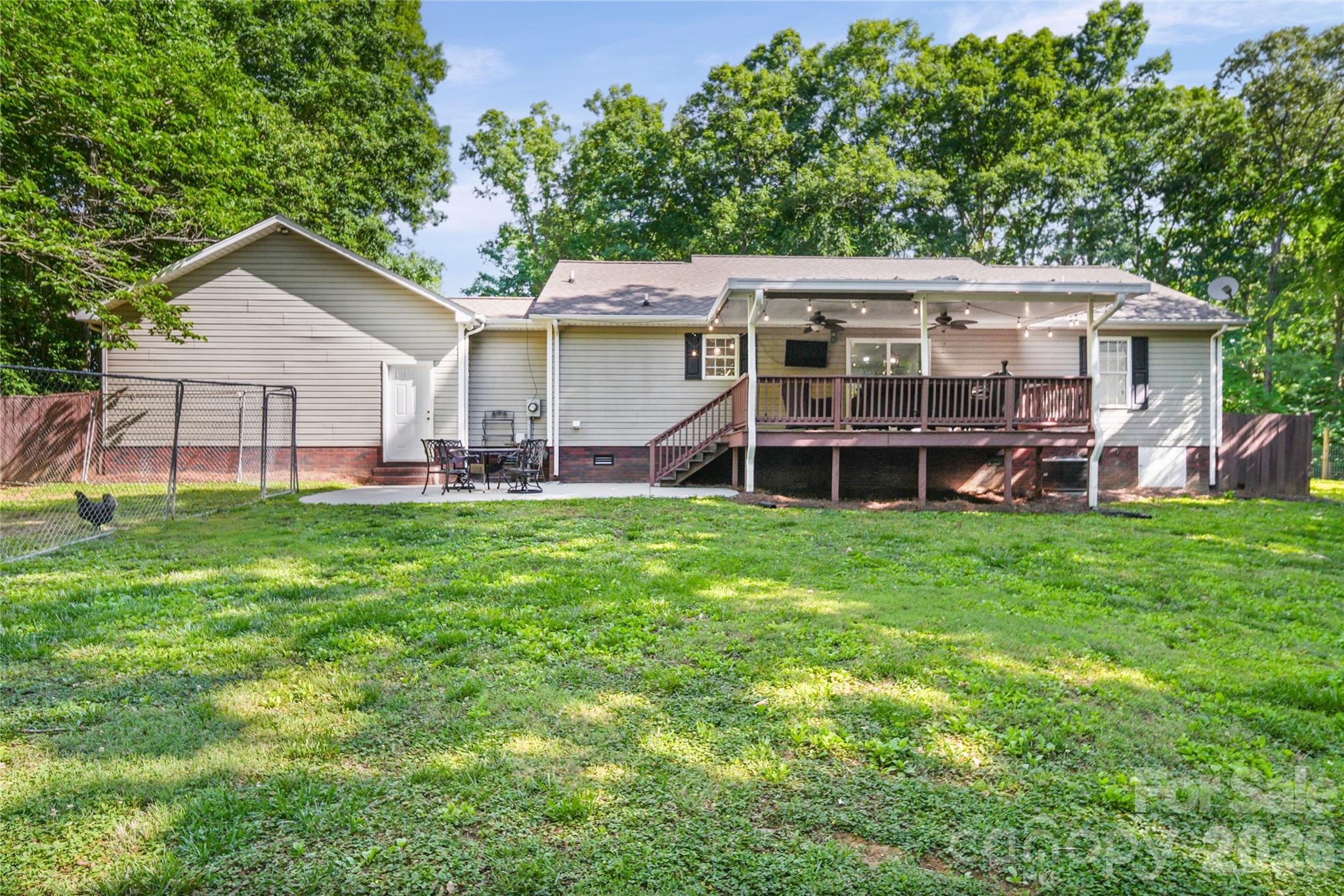 39328 Holly Ridge Road New London NC 28127