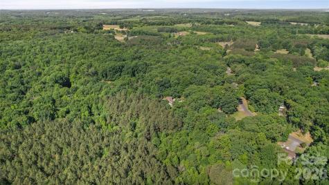 39328 Holly Ridge Road New London NC 28127