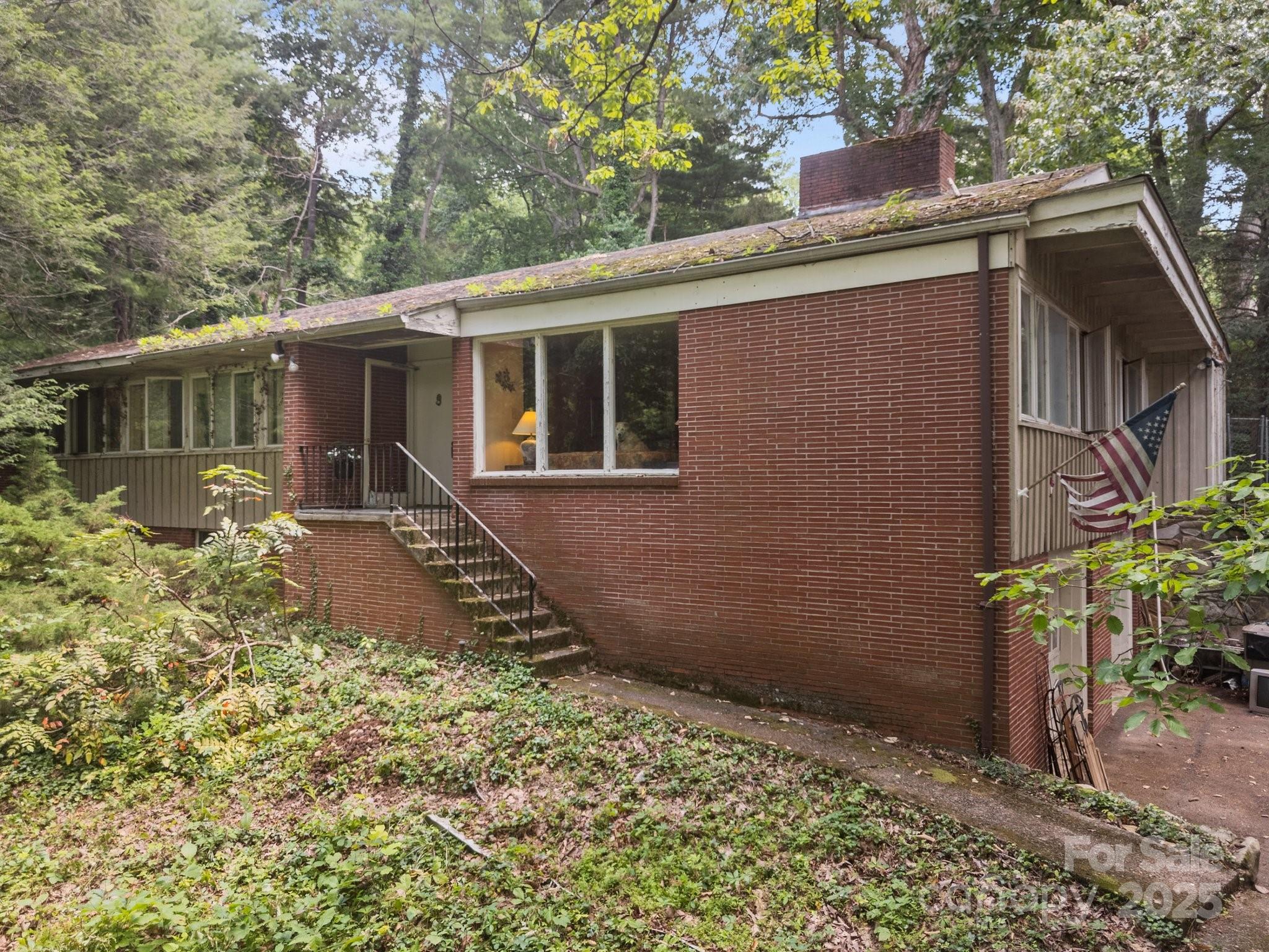 111 Griffing Circle Asheville NC 28804