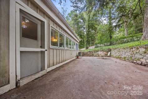 111 Griffing Circle Asheville NC 28804