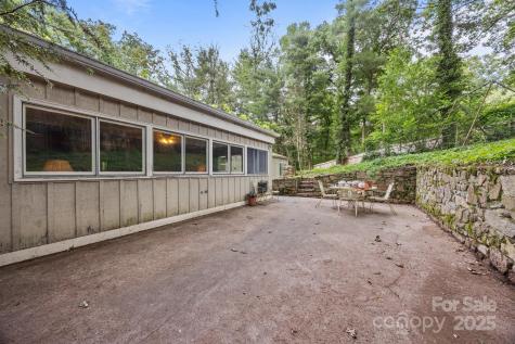 111 Griffing Circle Asheville NC 28804