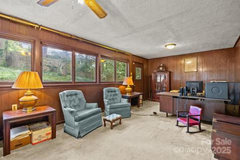 111 Griffing Circle Asheville NC 28804