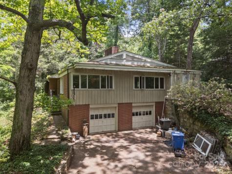 111 Griffing Circle Asheville NC 28804