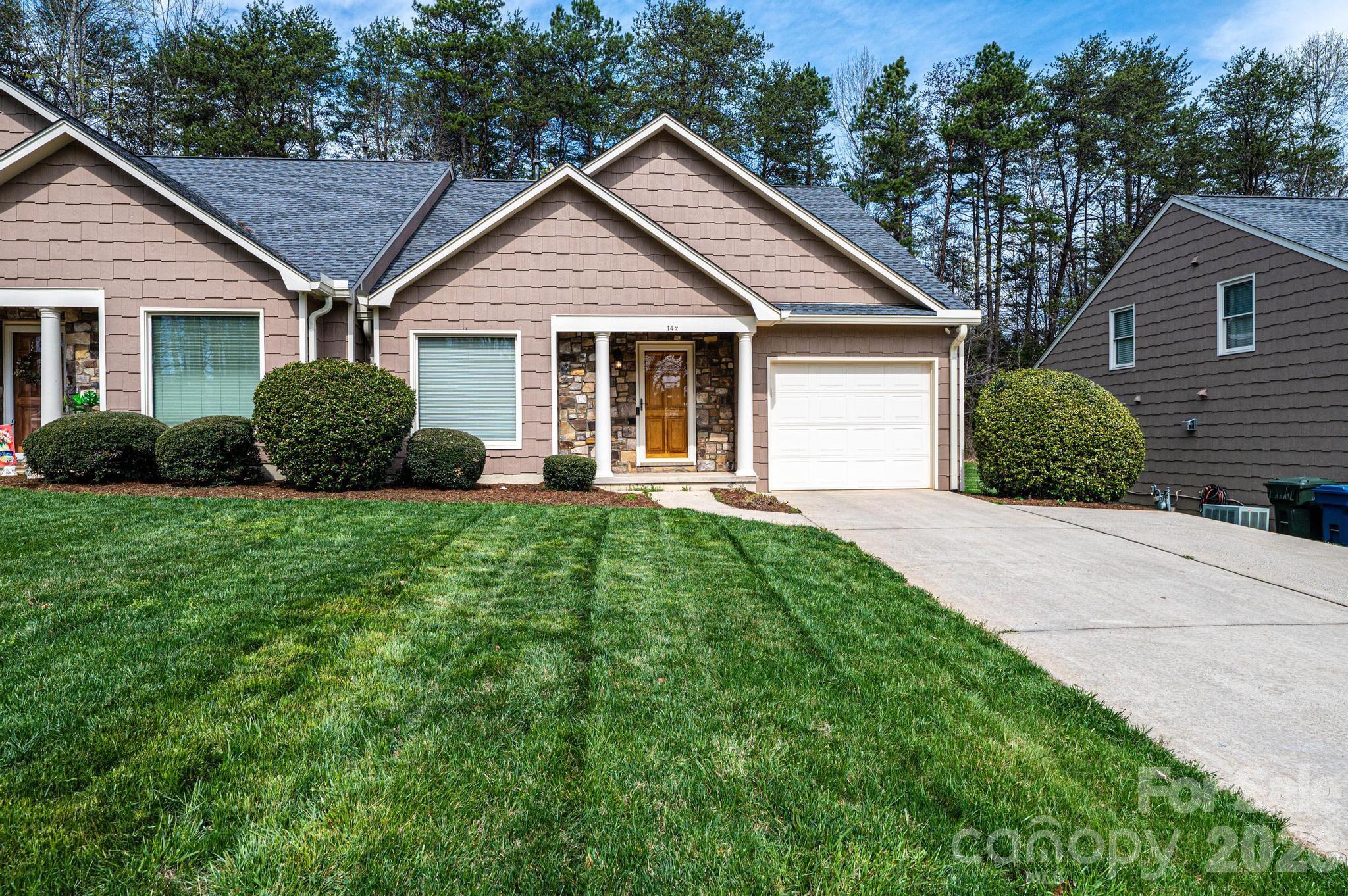 142 39th Avenue Court NW Hickory NC 28601