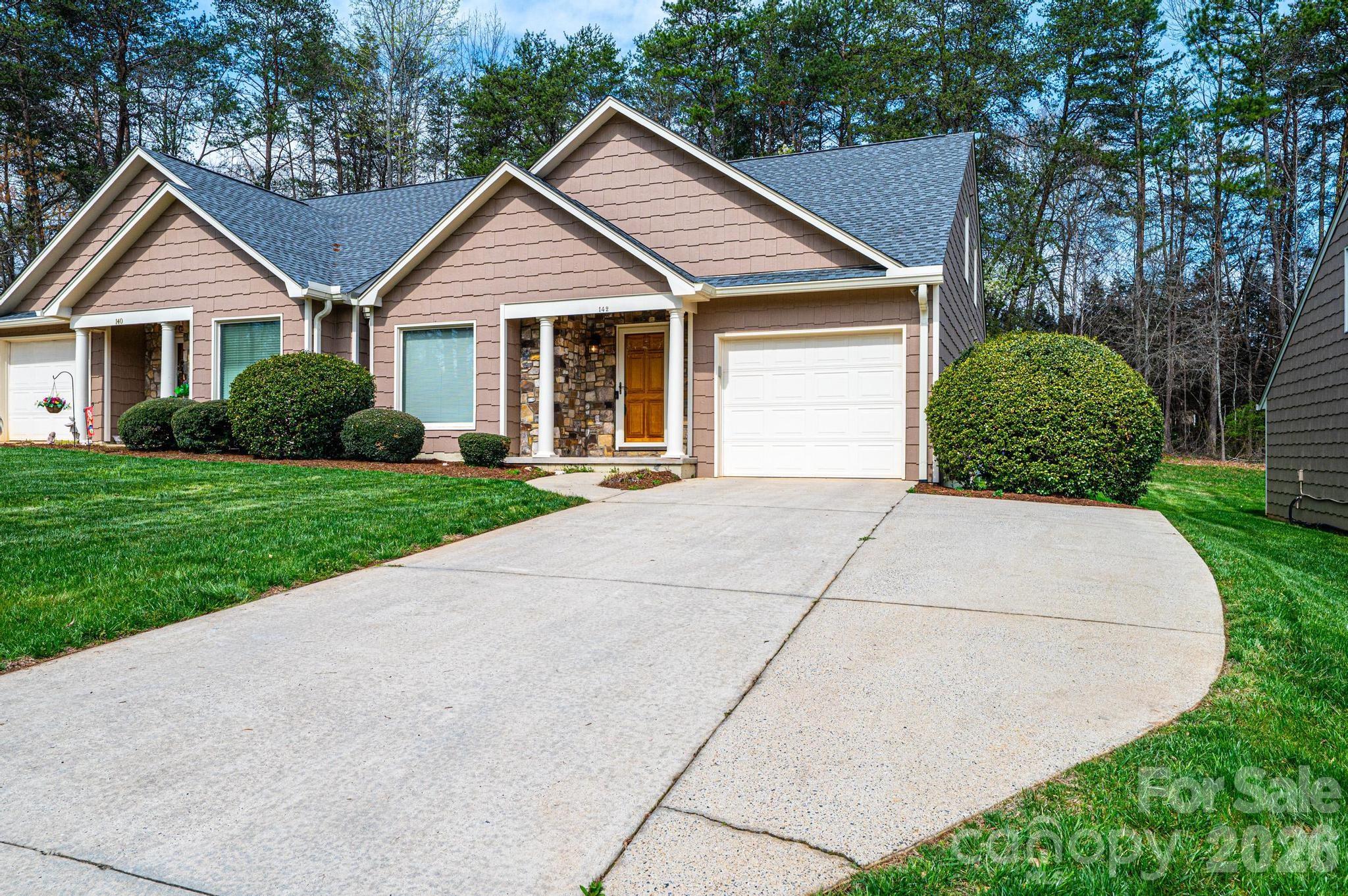 142 39th Avenue Court NW Hickory NC 28601