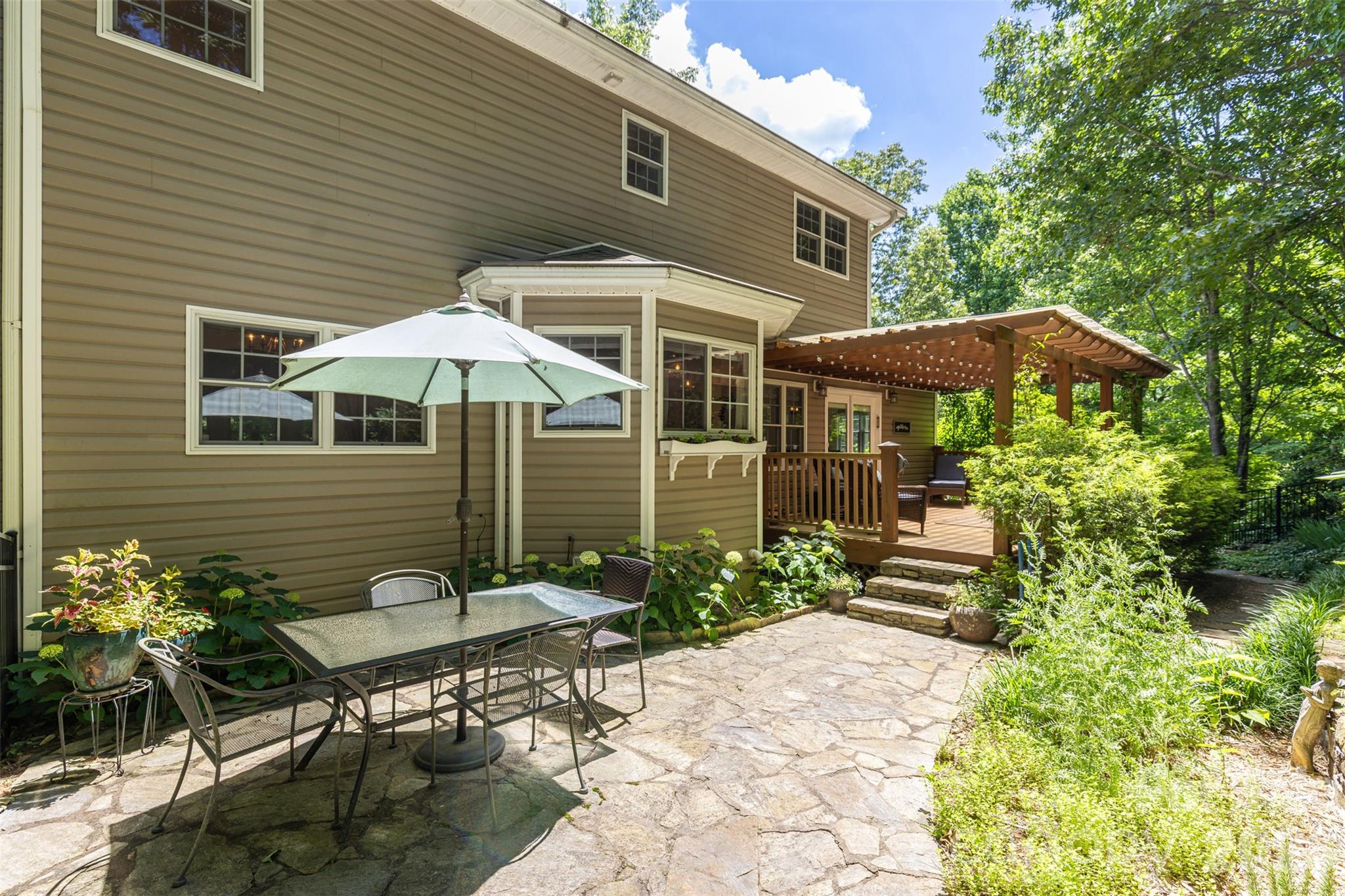 72 Whitfield Lane Weaverville NC 28787