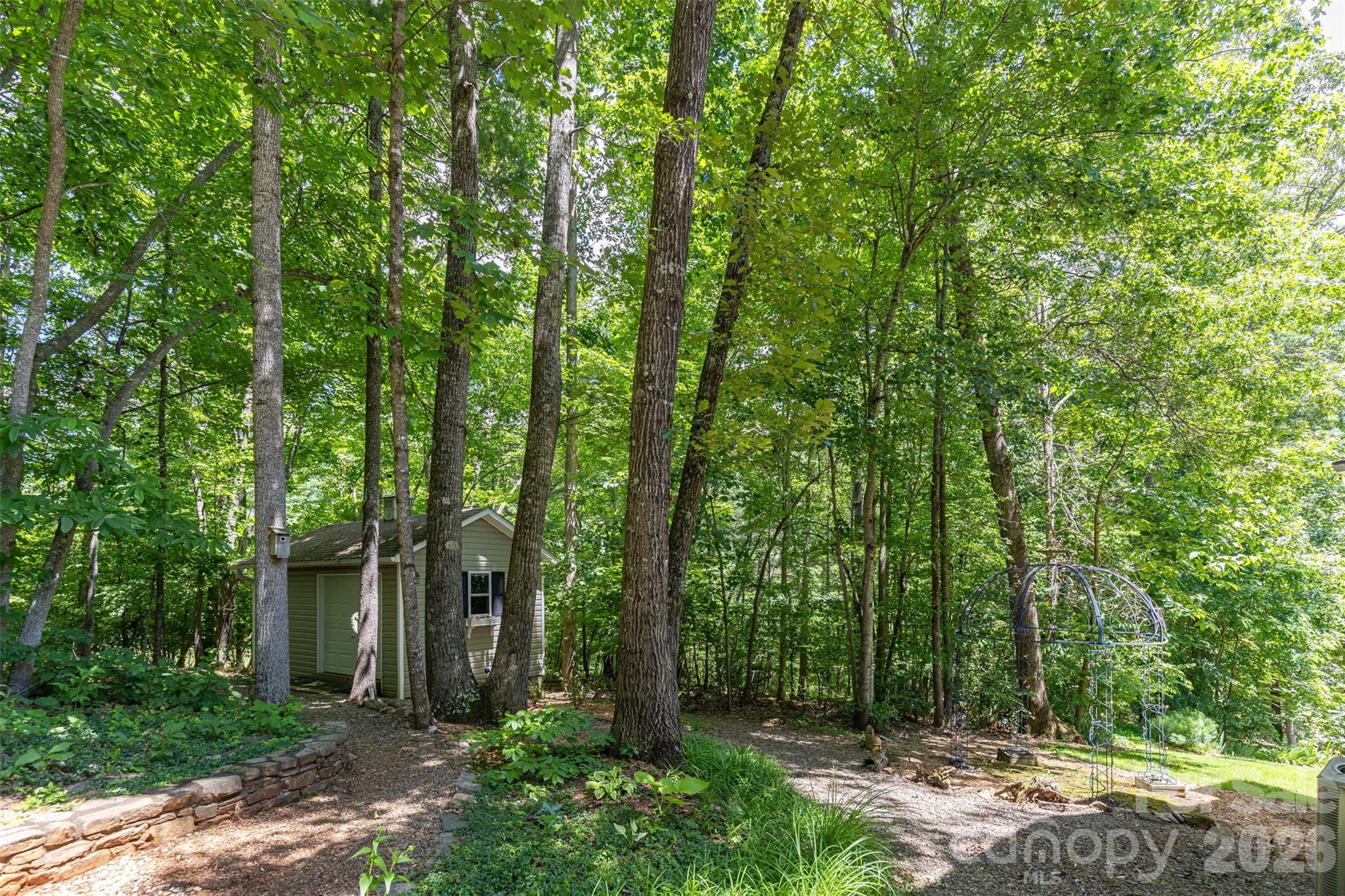 72 Whitfield Lane Weaverville NC 28787