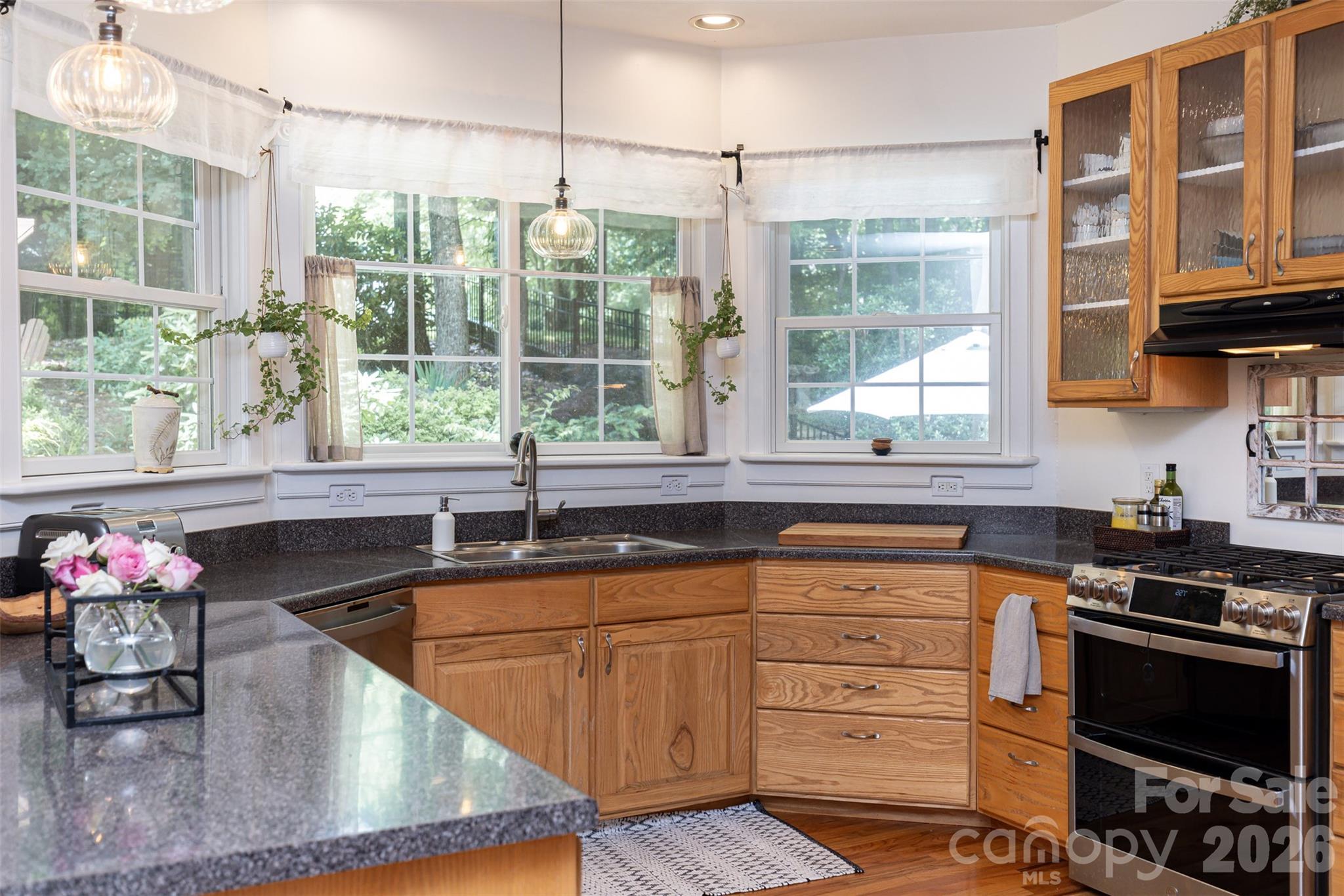 72 Whitfield Lane Weaverville NC 28787