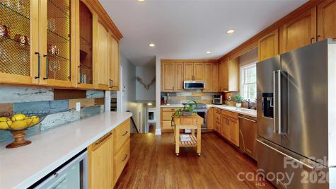 1419 Cavendish Court Charlotte NC 28211