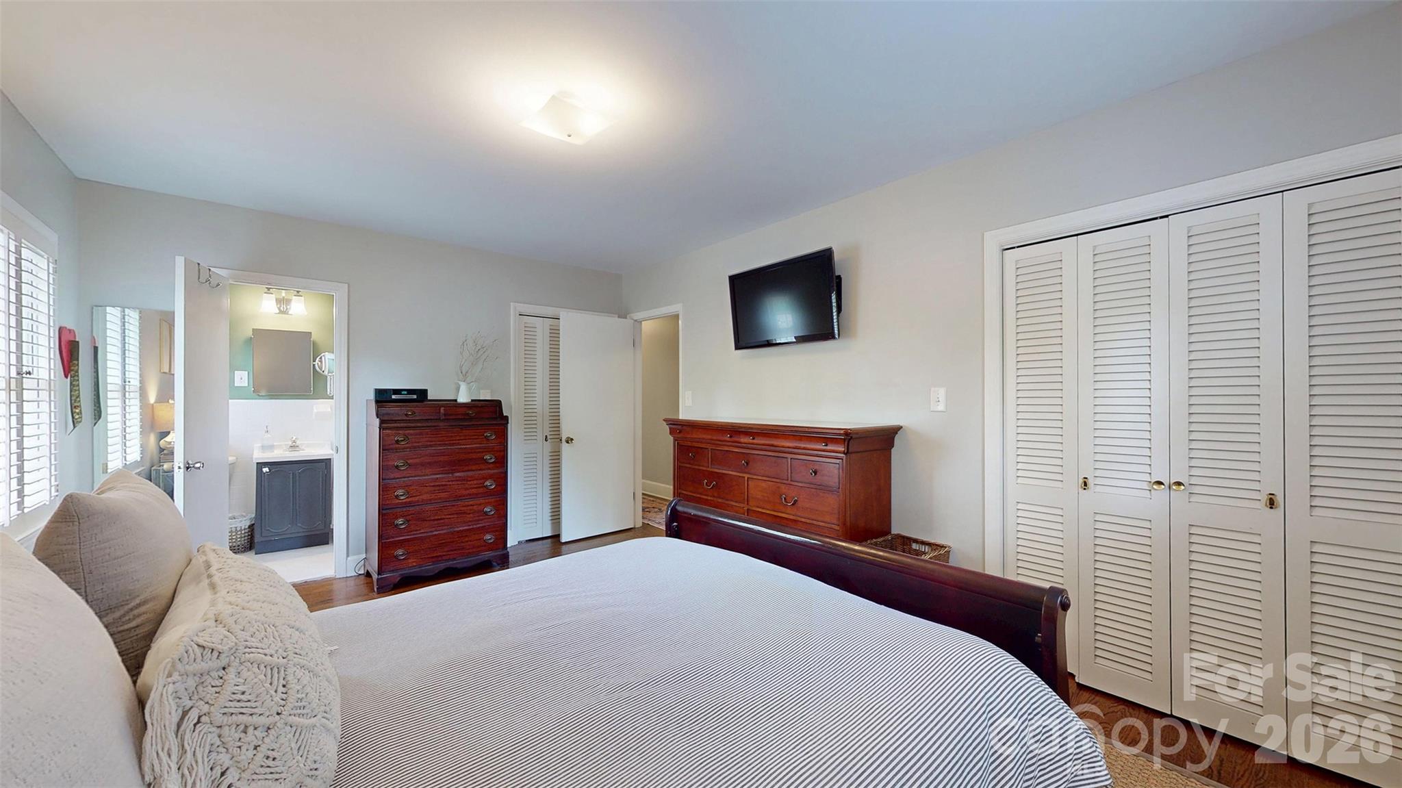 1419 Cavendish Court Charlotte NC 28211