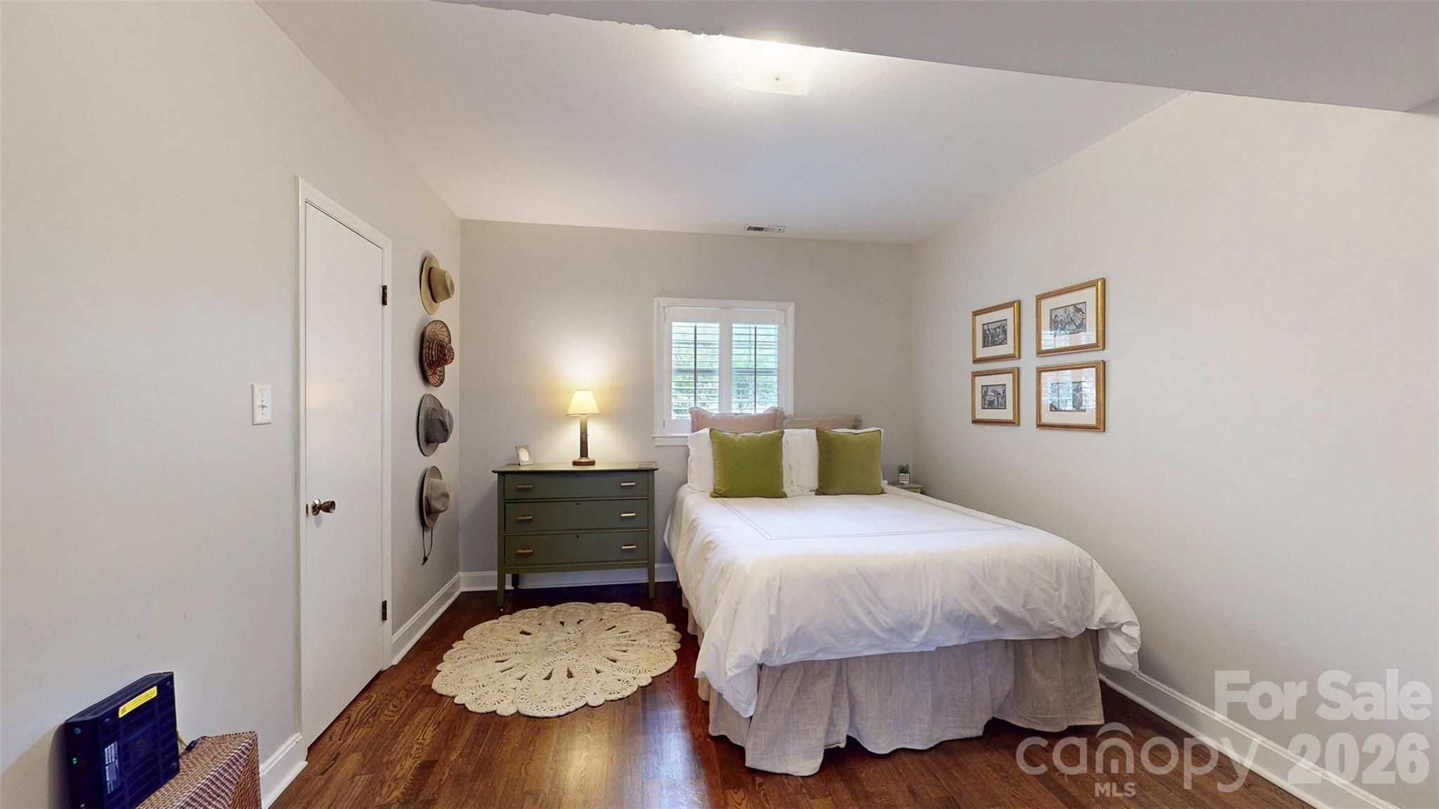 1419 Cavendish Court Charlotte NC 28211