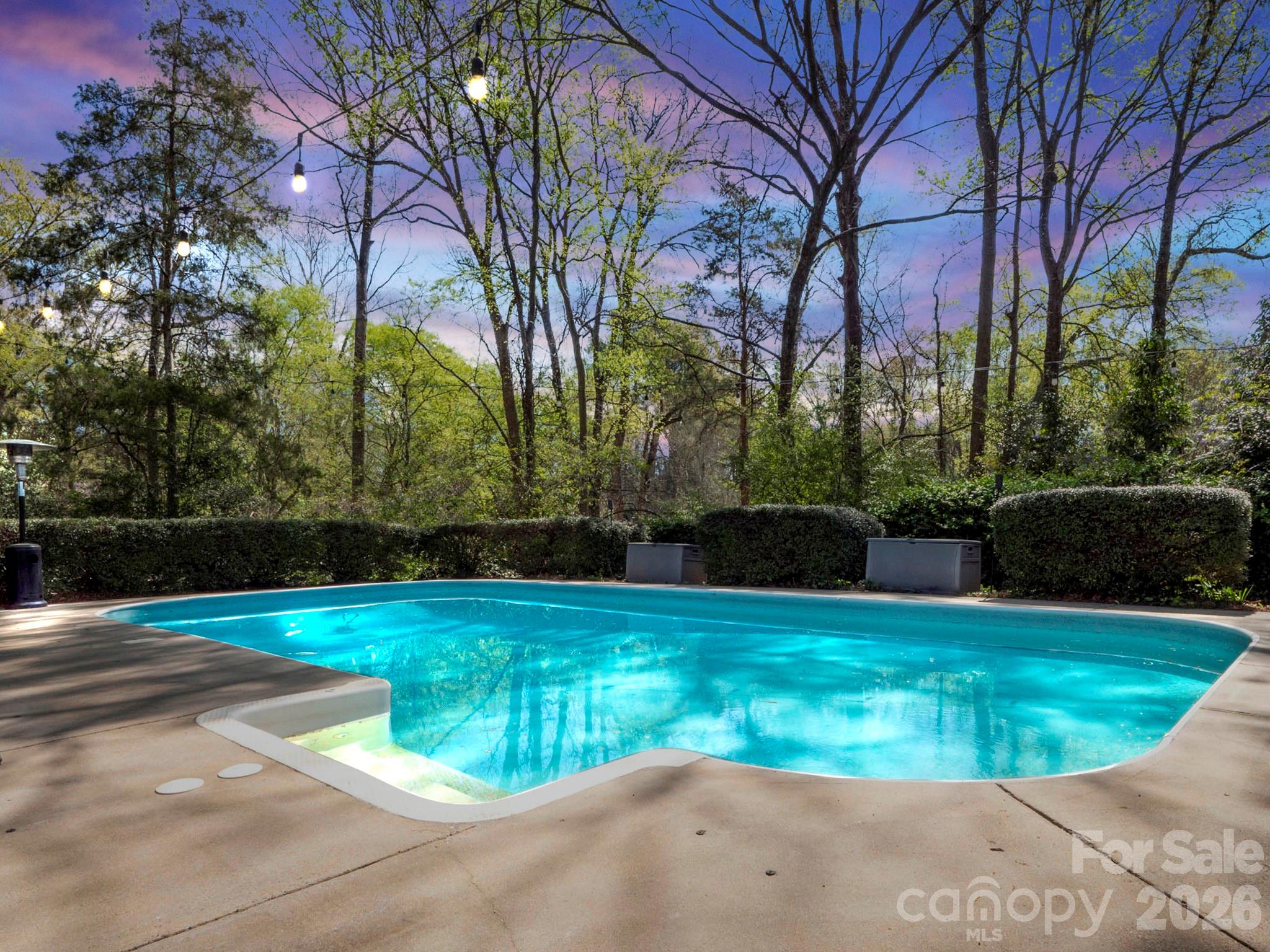 1419 Cavendish Court Charlotte NC 28211