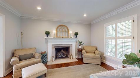 1419 Cavendish Court Charlotte NC 28211