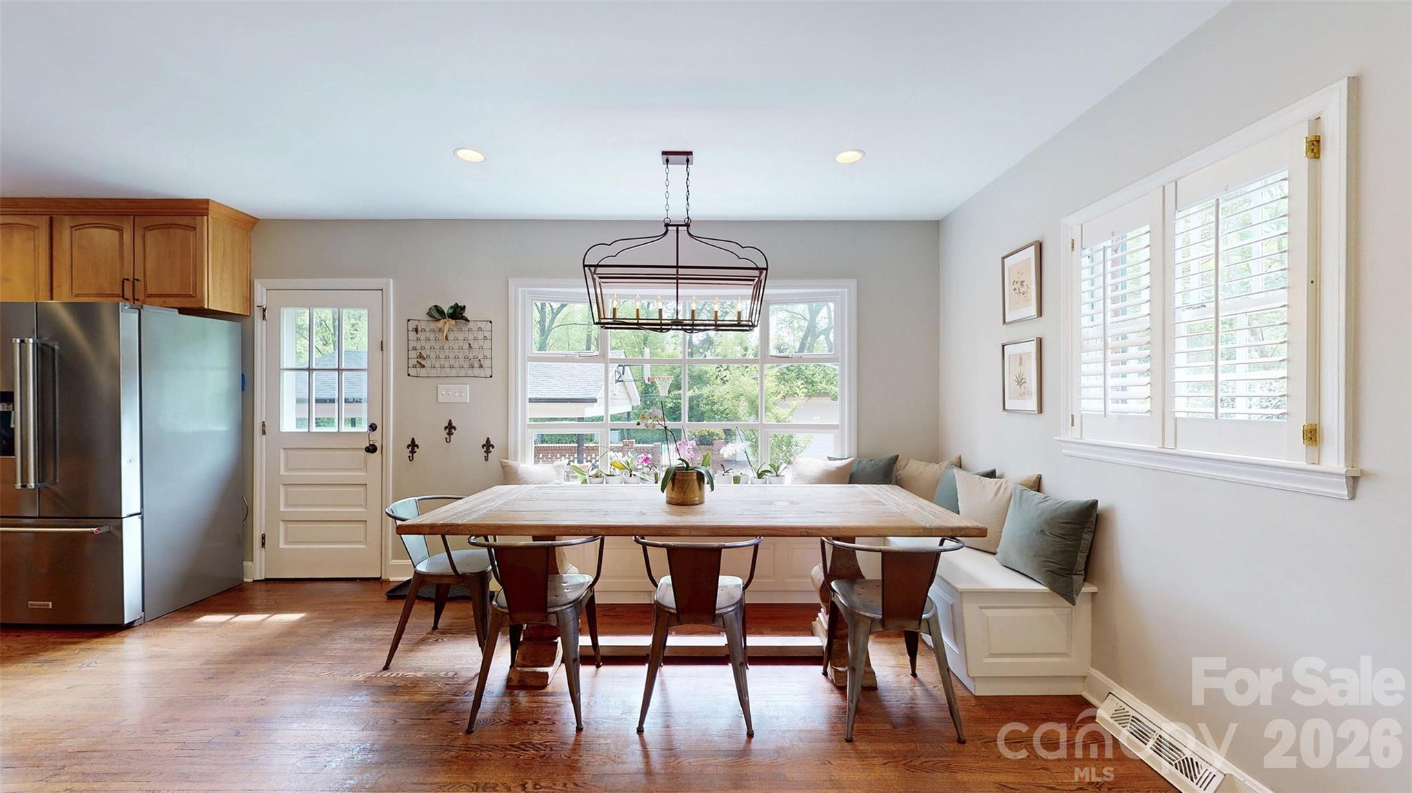 1419 Cavendish Court Charlotte NC 28211