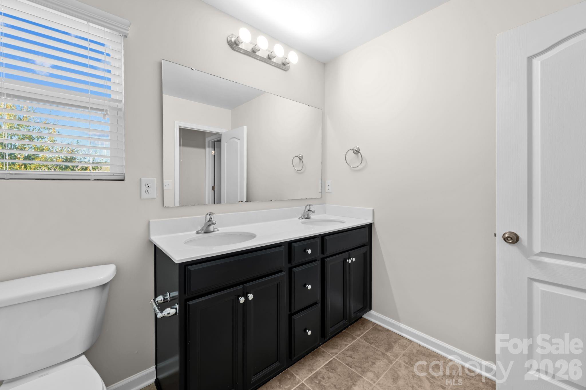 11203 Chapeclane Road Charlotte NC 28278
