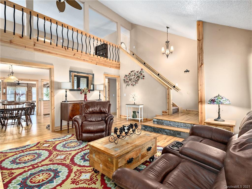 52 Wildwood Circle Fletcher NC 28732