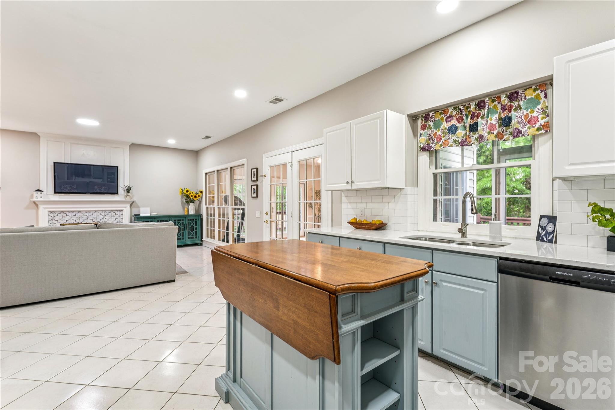 5719 Swanston Drive Charlotte NC 28269