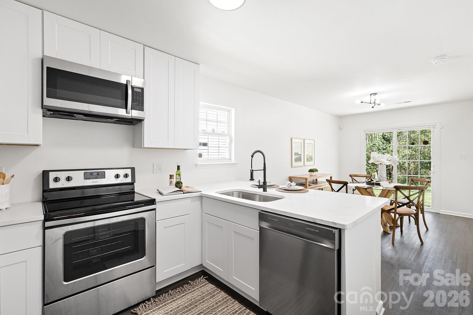 913 Tennyson Drive Charlotte NC 28208
