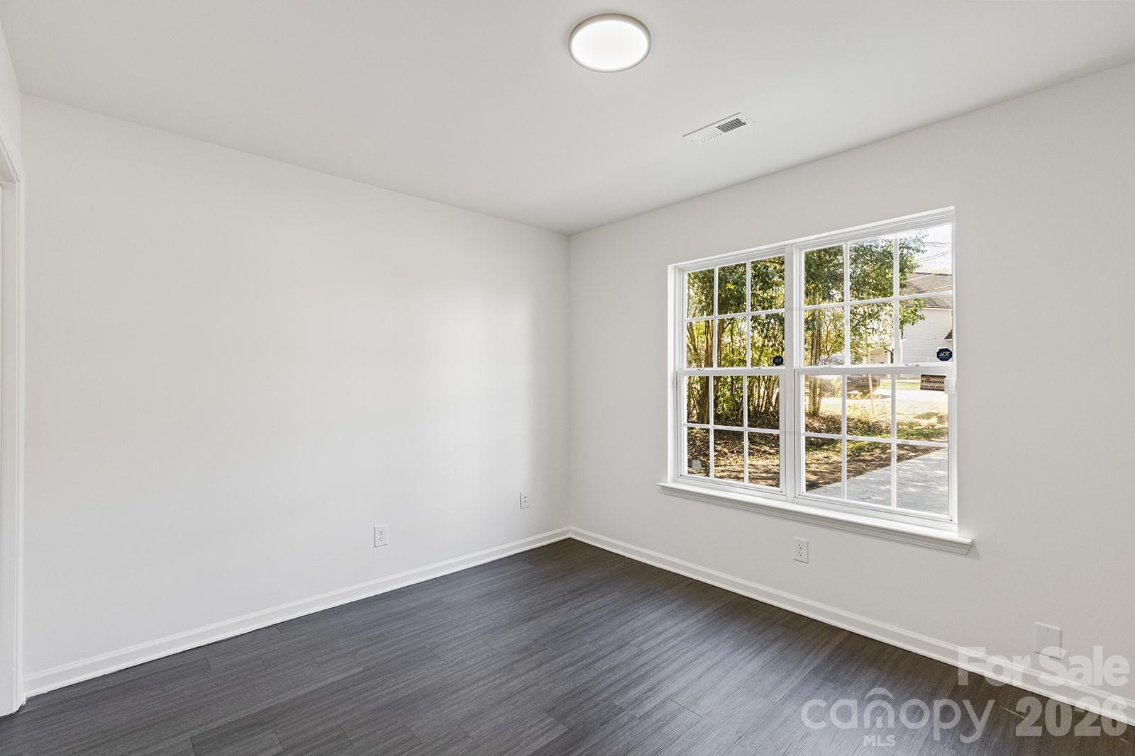 913 Tennyson Drive Charlotte NC 28208