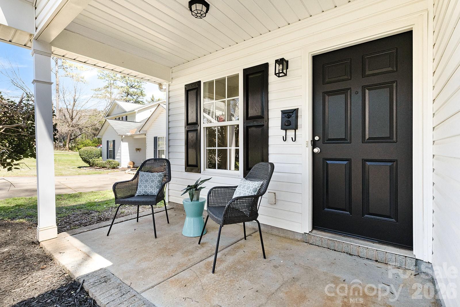 913 Tennyson Drive Charlotte NC 28208