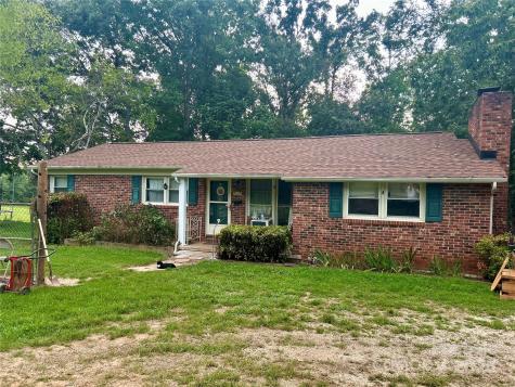 2740 Irene Bridge Highway Hickory Grove SC 29717