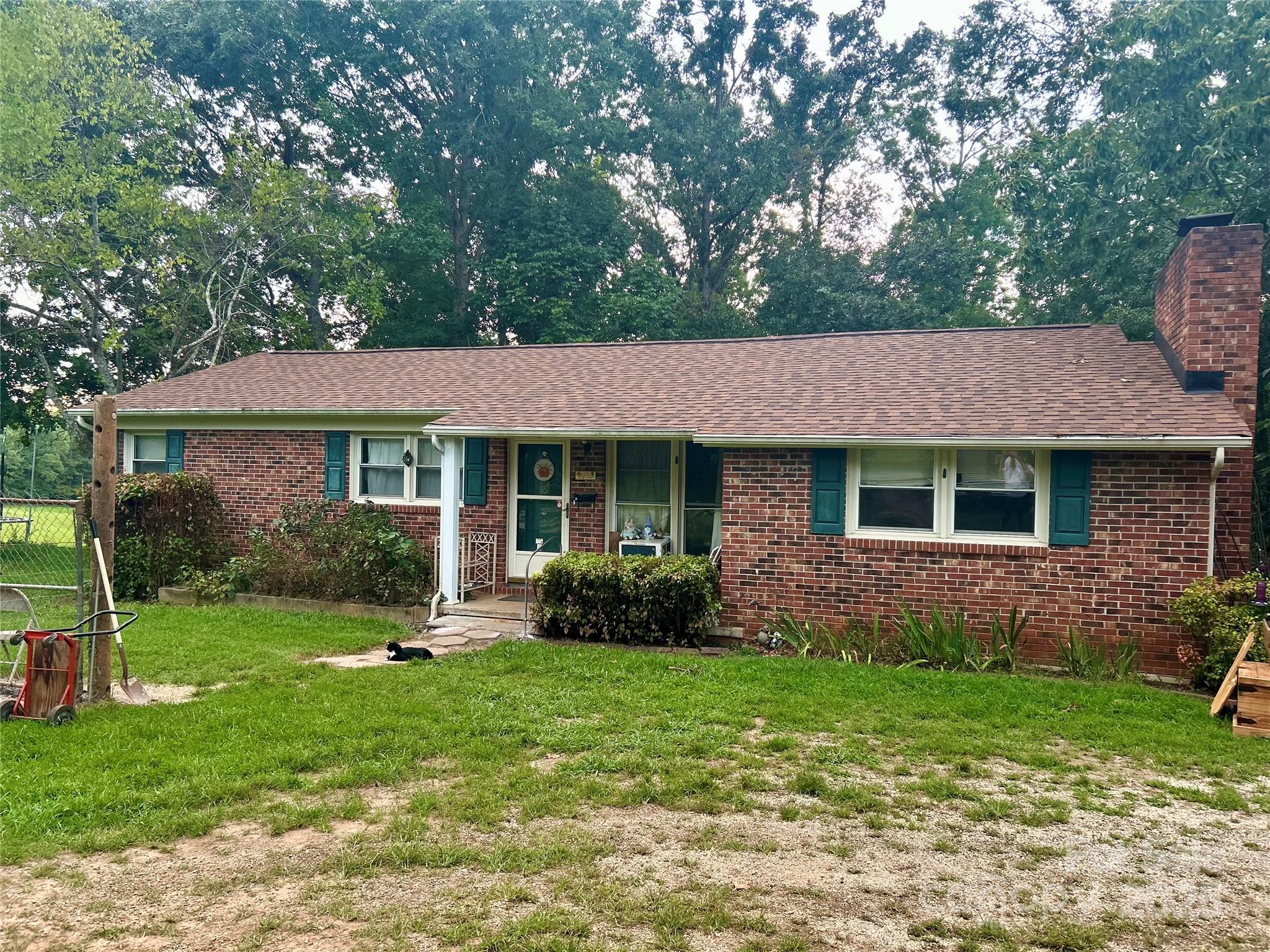 2740 Irene Bridge Highway Hickory Grove SC 29717