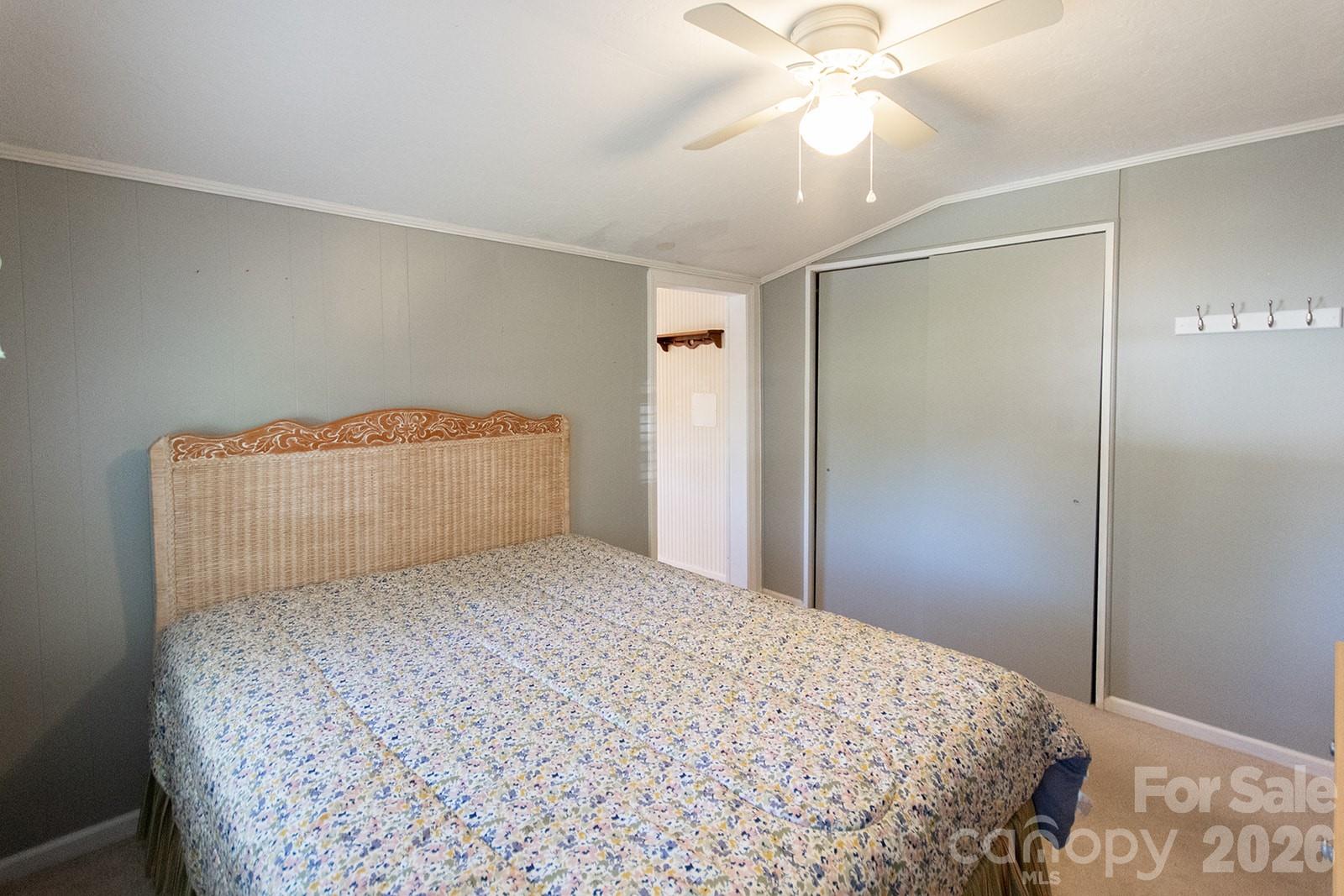 59 S Front Street Franklin NC 28734