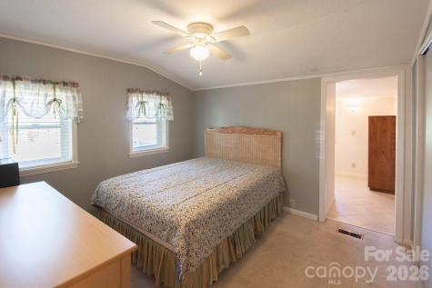 59 S Front Street Franklin NC 28734