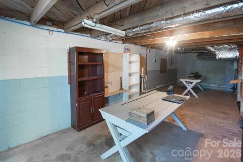 59 S Front Street Franklin NC 28734
