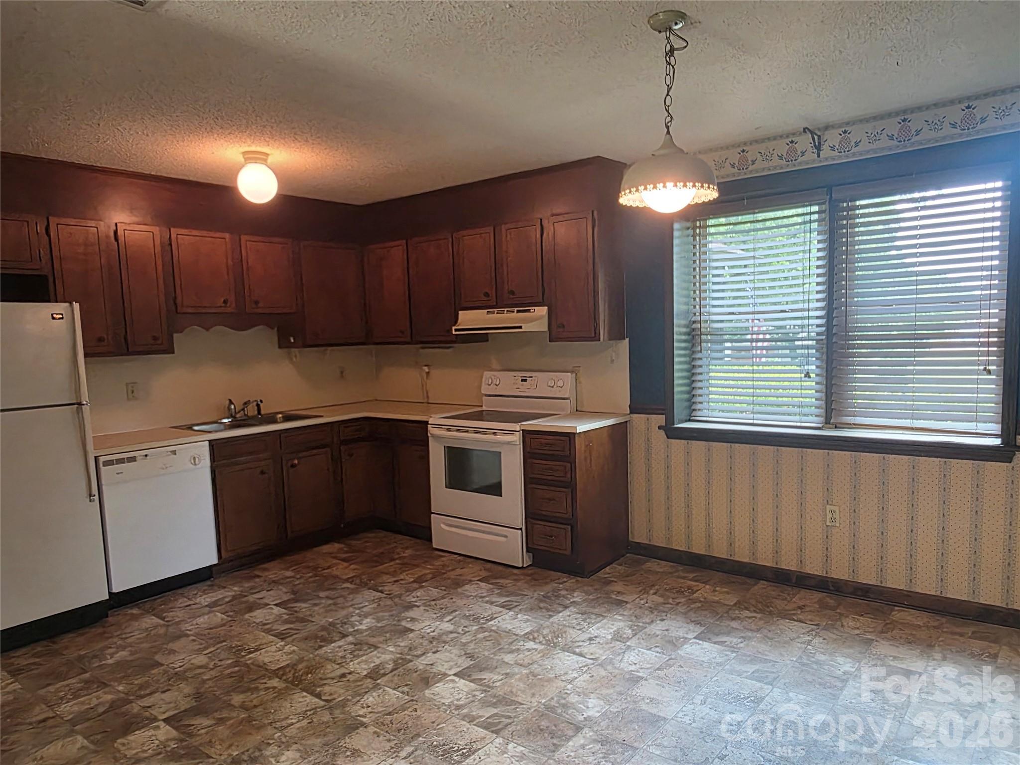 4028 Elizabeth Street Hickory NC 28601