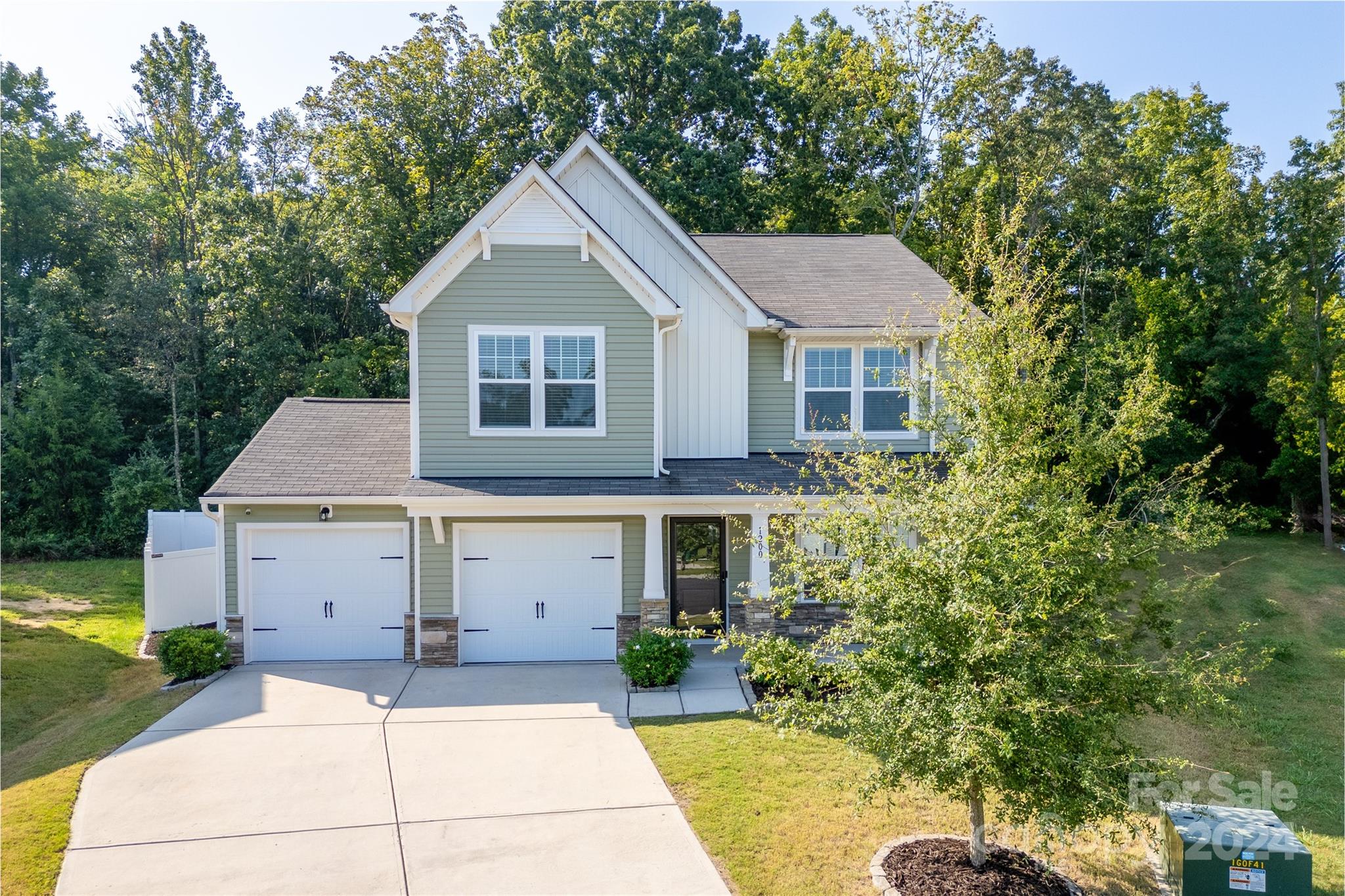 1200 Elvaston Circle Charlotte NC 28214