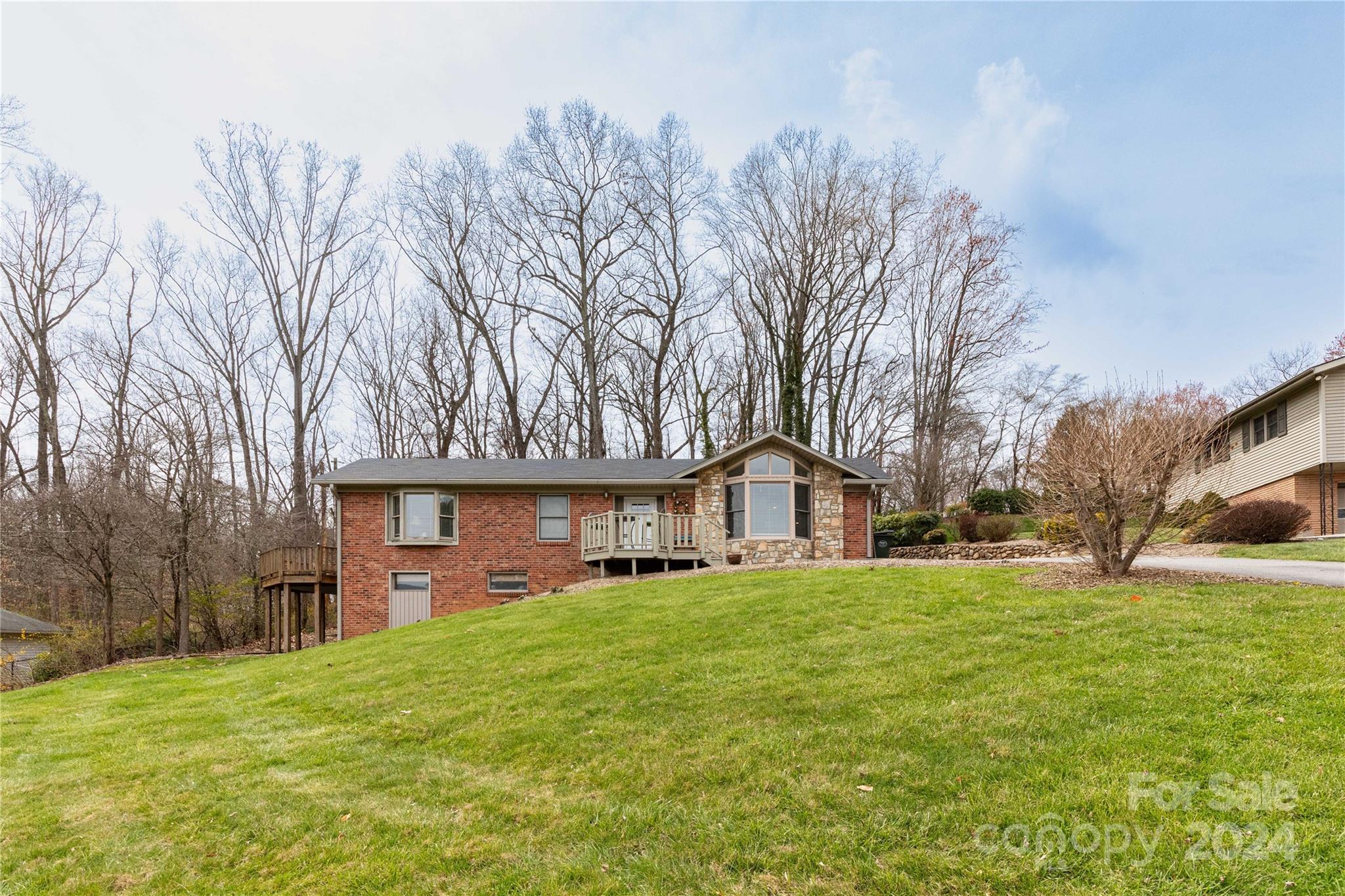 39 Laurel Circle Waynesville NC 28786