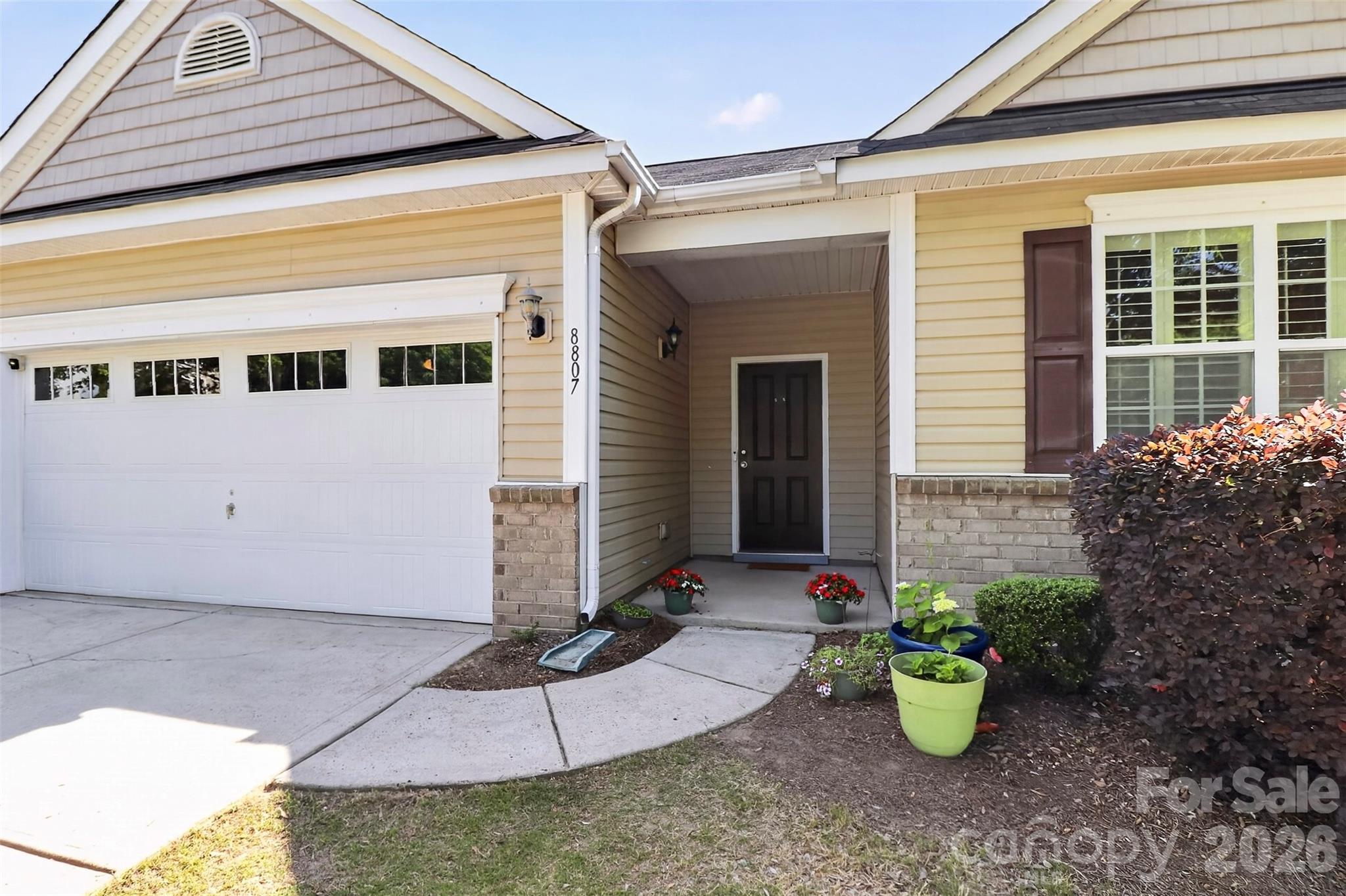 8807 Heartleaf Road Charlotte NC 28227