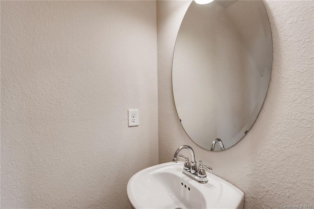2264 Latimer Lane Charlotte NC 28214