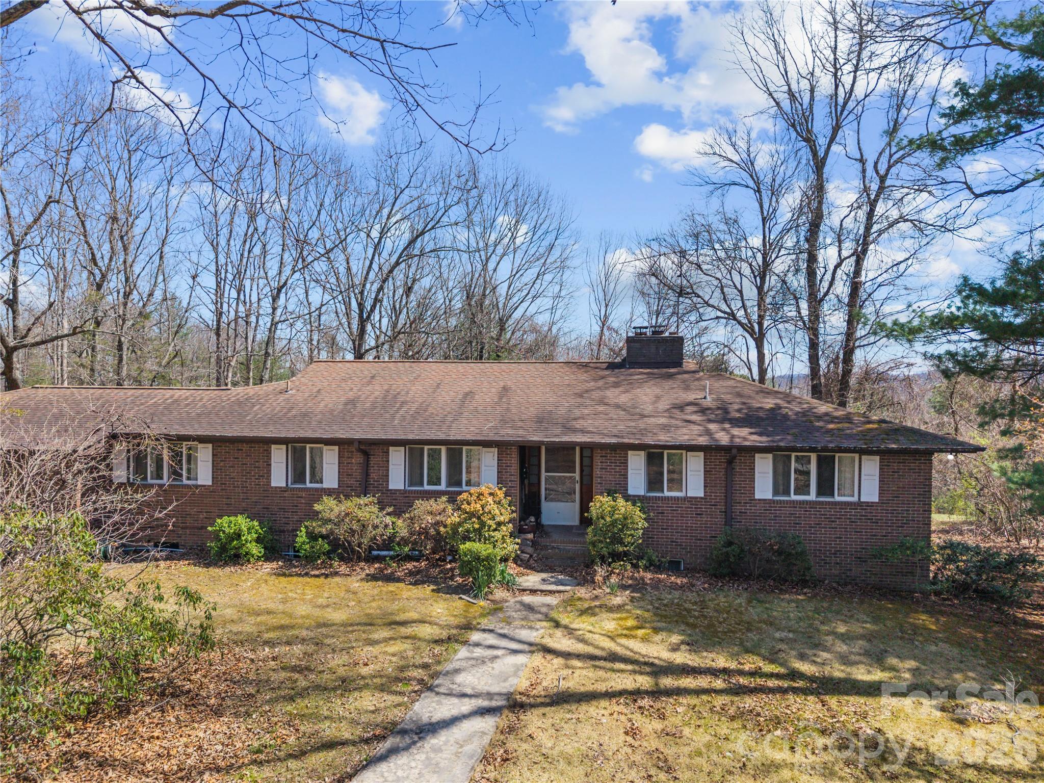 1086 Mine Gap Road Zirconia NC 28790