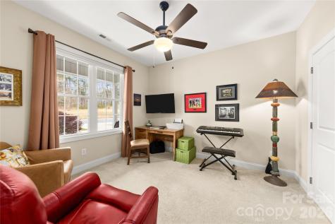 1123 King George Court Lenoir NC 28645
