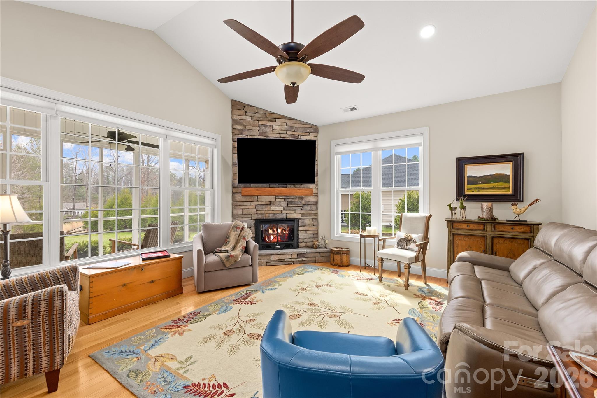 1123 King George Court Lenoir NC 28645
