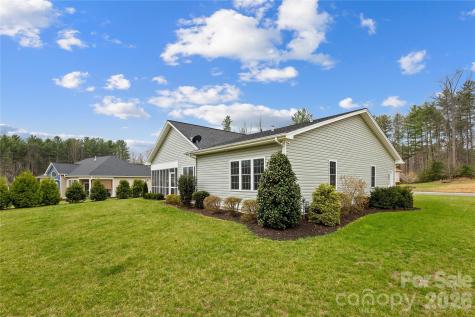 1123 King George Court Lenoir NC 28645