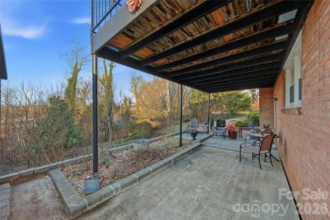 6719 Lakeview Terrace Hickory NC 28601