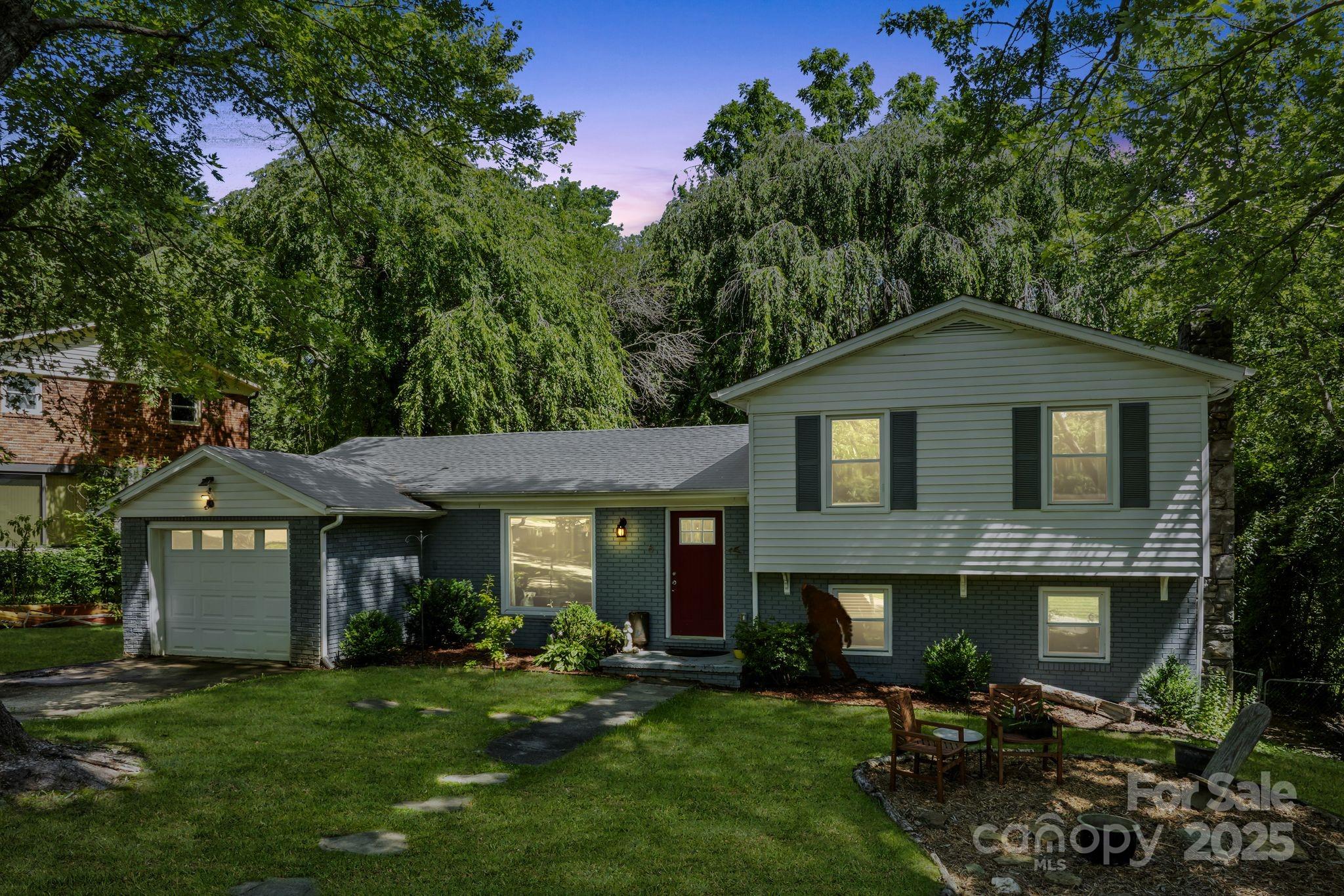 6 Morgan Boulevard Arden NC 28704