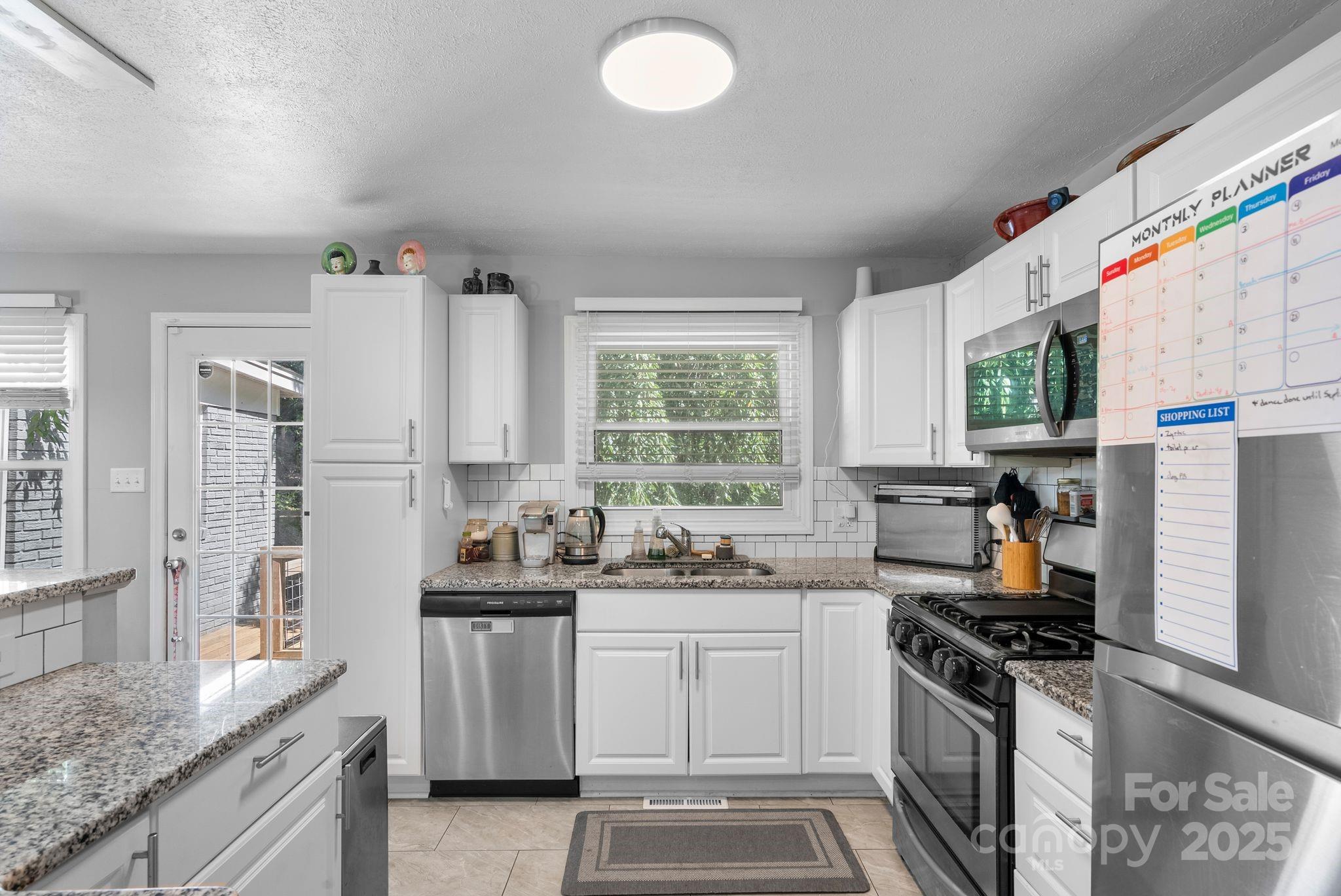 6 Morgan Boulevard Arden NC 28704