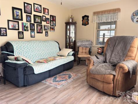 1954 Villa Drive Newton NC 28658
