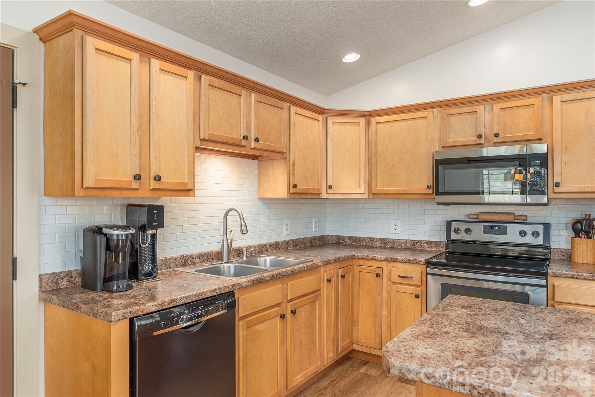 20 Golden Tree Lane Asheville NC 28806