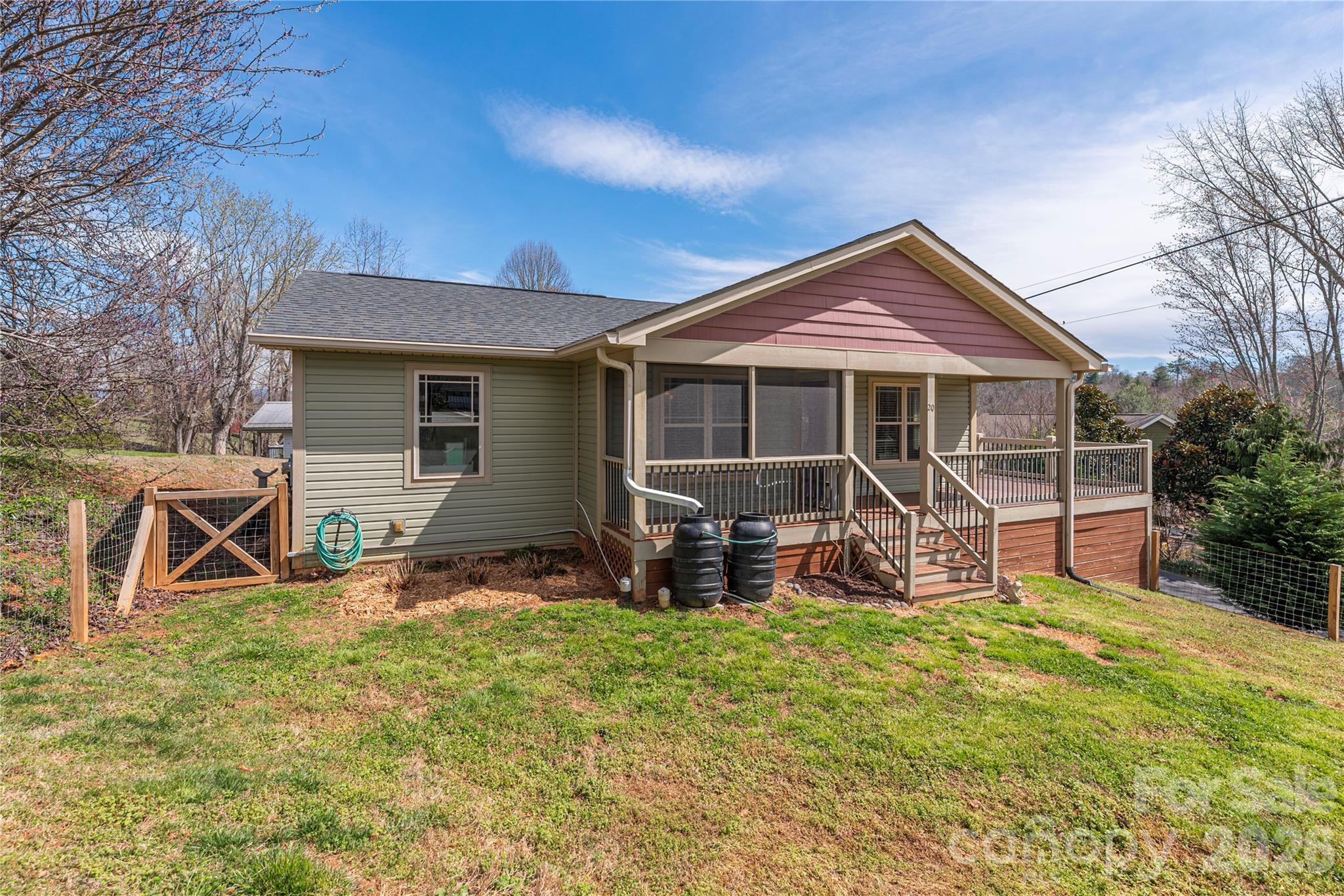 20 Golden Tree Lane Asheville NC 28806