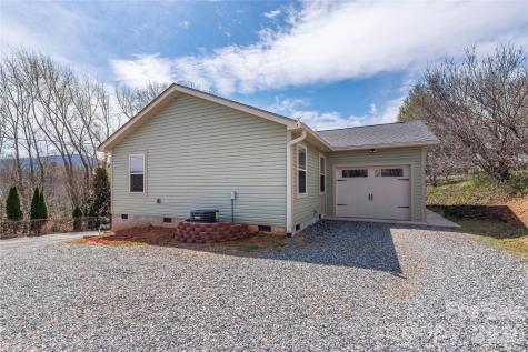 20 Golden Tree Lane Asheville NC 28806