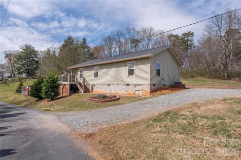 20 Golden Tree Lane Asheville NC 28806