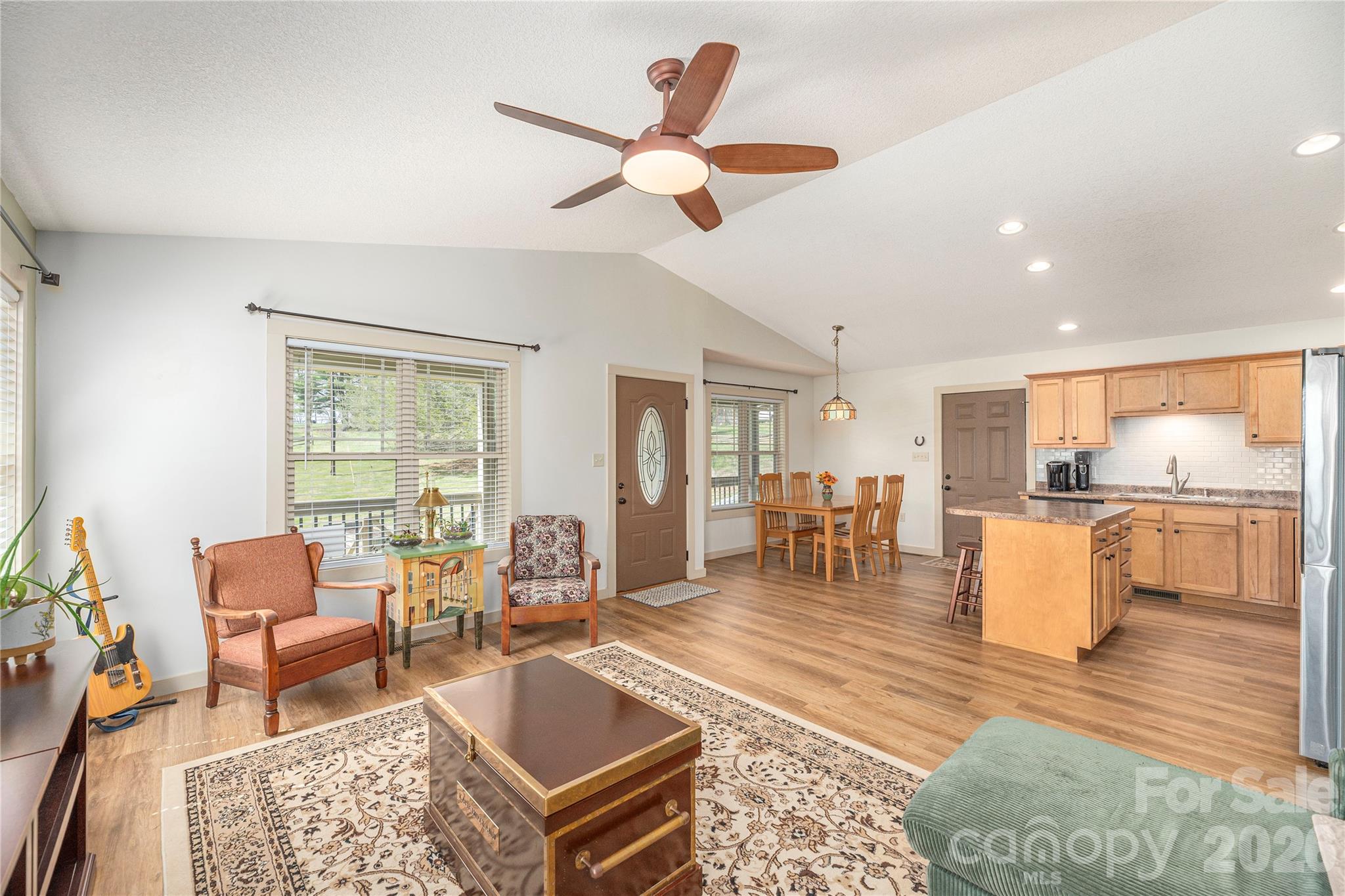 20 Golden Tree Lane Asheville NC 28806
