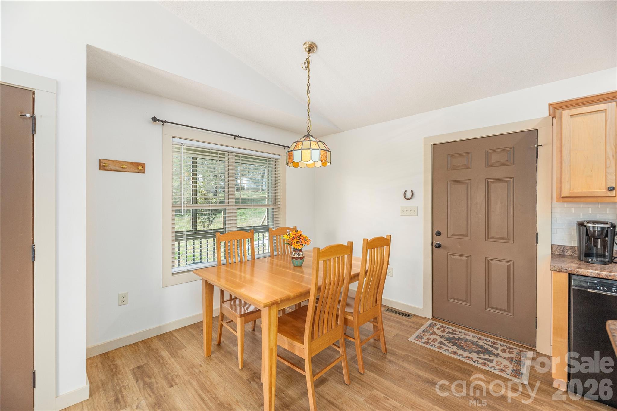 20 Golden Tree Lane Asheville NC 28806